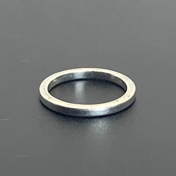 Sterling Silver Band Ring - Picture 1 of 7